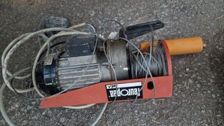 Maquinilla elevador con mando