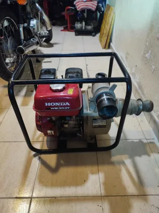 Motobomba Honda WB30XT