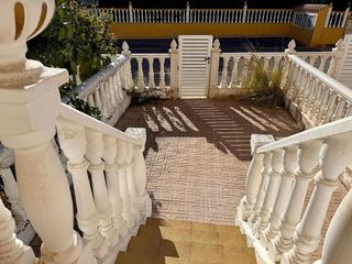 Casa adosada en venta en Nueva Torrevieja - Aguas Nuevas en Torrevieja