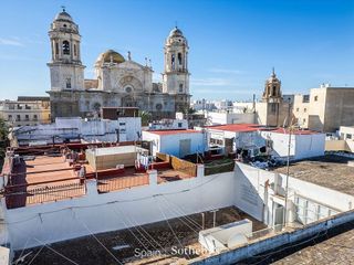 Piso en venta en Centro Histórico - Plaza España en Cádiz