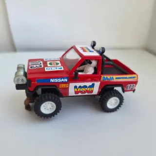 Nissan Patrol 173 Rojo STS Scalextric