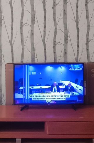 TV LG Smart TV 43" 43LH590V Para piezas o reparar