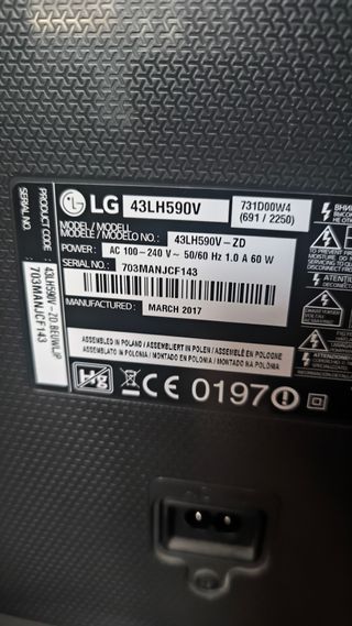TV LG Smart TV 43" 43LH590V Para piezas o reparar