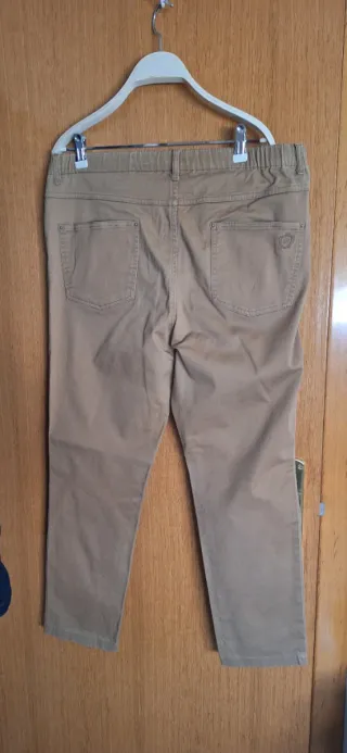 Pantalón Lloyd's Mujer Beige