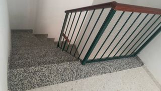 CASA ADOSADA EN ALBURQUERQUE BADAJOZ