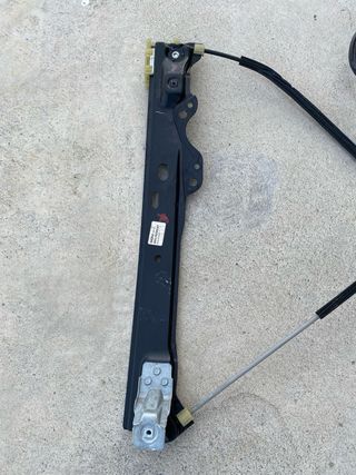 Elevalunas Ford Focus, C-Max...