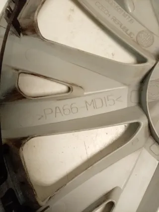 2 Tapacubos Volkswagen