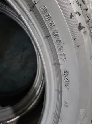 2 Neumáticos 225/50 R17 Bridgestone