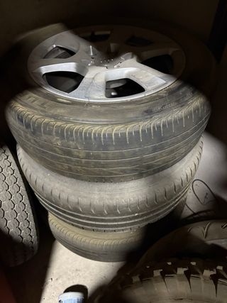 Llantas Audi Michelin 205/60 R16