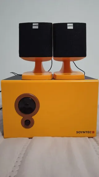 Altavoces Sonytec Negros y Naranja