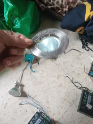 Focos LED TRIDONIC (6unidades) medianos