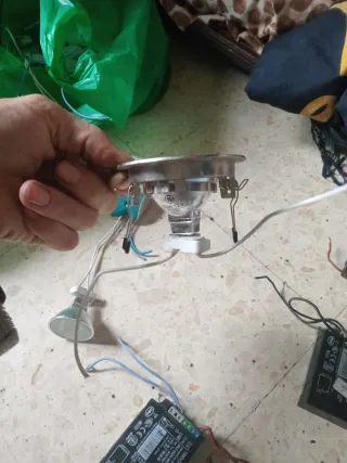 Focos LED TRIDONIC (6unidades) medianos