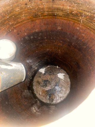 Barrica antigua de cerámica de aciete