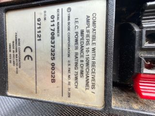 Altavoces BOSE Madera y Negro.