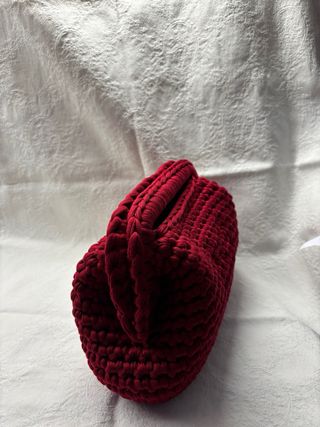 Pochette rossa uncinetto 20cm