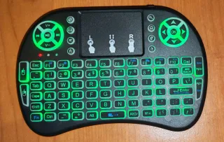 Mini tastiera Rii wireless con touchpad