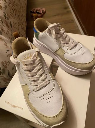 Zapatillas Parchita blancas y multicolor