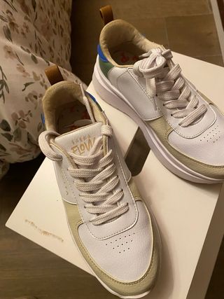 Zapatillas Parchita blancas y multicolor