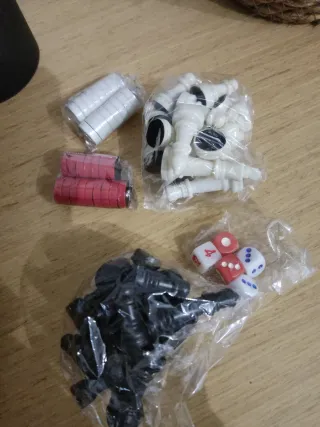 Juego Magnético 3 en 1: Ajedrez, Damas, backgammon