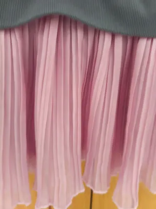 Vestido sudadera con falda tul rosa