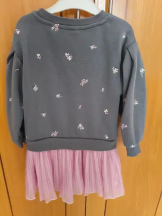 Vestido sudadera con falda tul rosa