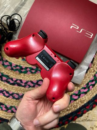 PS3 Slim roja edición selección española