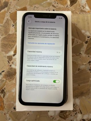 iPhone 11 128GB Negro 75% Batería