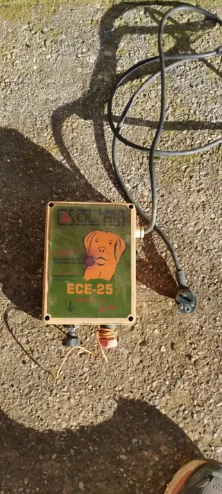 Pastor Eléctrico ECE-25