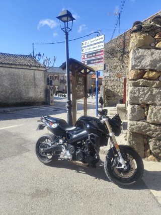 BMW F800R Negra