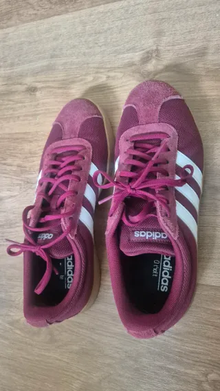 Zapatillas Adidas rosas y blancas