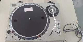 Technics SL-1200 MK2