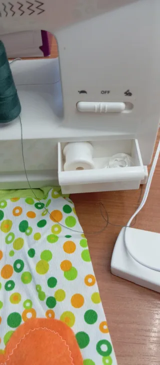 Máquina de coser infantil Juguettos Dulce Hogar