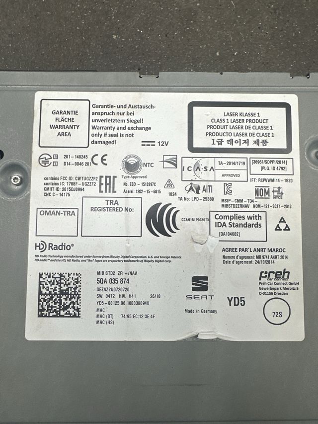 Radio CD DVD GPS Seat Easy Connect