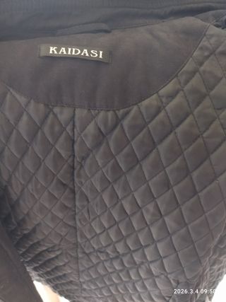 Giubbotto donna KAIDASI nero con cappuccio