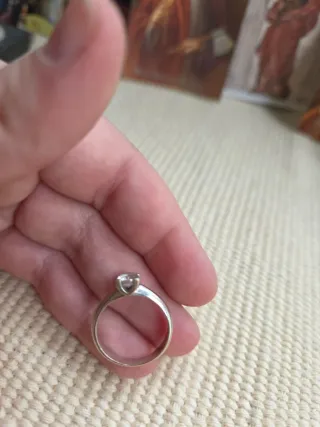 Anillo oro blanco circonita