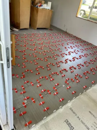 Suelos y paredes alicatados