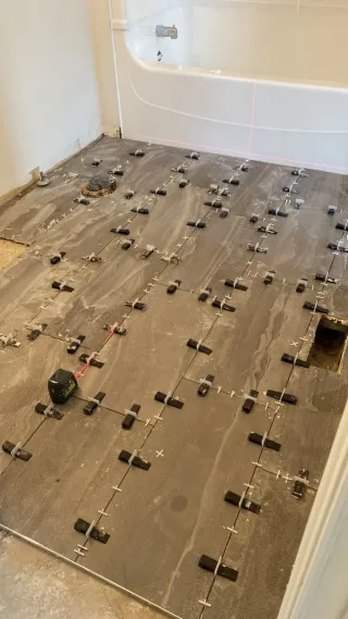 Suelos y paredes alicatados