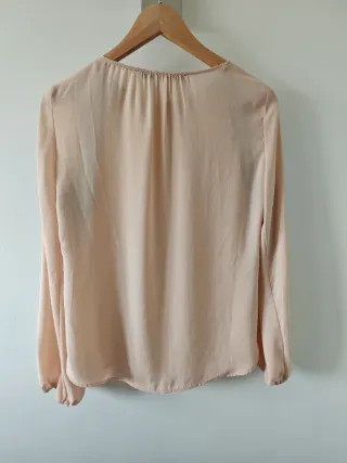 Blusa Zara Talla M Beige y Negro