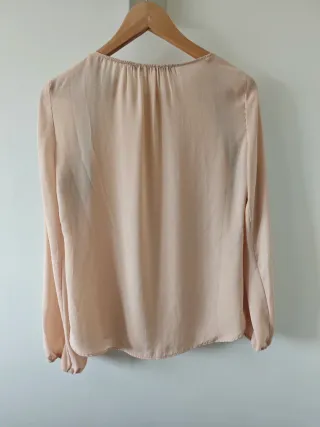 Blusa Zara Talla M Beige y Negro