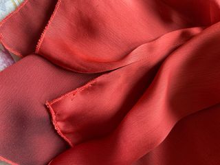 Camisa roja cuello alto sin estrenar