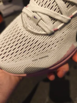 Nike Vomero 18 Mujer Rosa Blanco