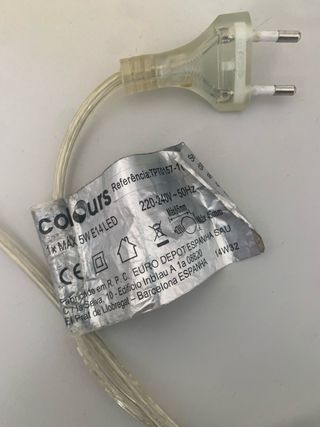 Lámpara de mesa amarilla