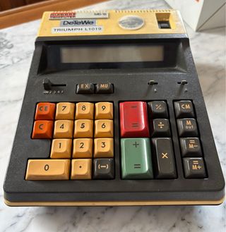 Calculadora DeTeWe TRIUMPH L1019 Vintage