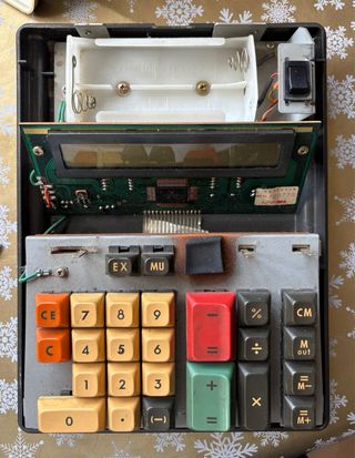 Calculadora DeTeWe TRIUMPH L1019 Vintage