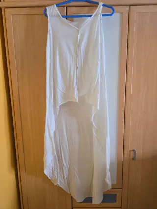 Camiseta tirantes con cola blanca