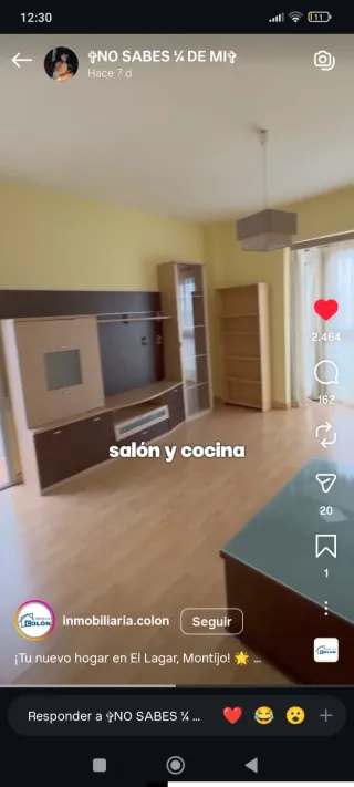 Armario frontal salón con estantería de cristalera