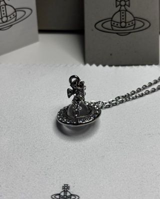 Colgante Vivienne Westwood Saturno Plata