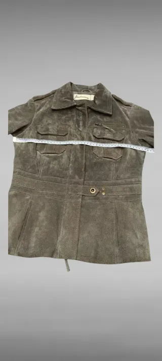 Chaqueta Stradivarius Verde Oliva