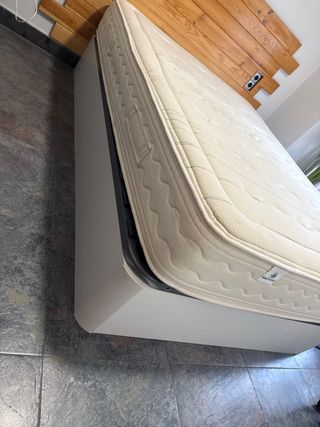 Colchón y canapé de algodón. Marca natur descans.