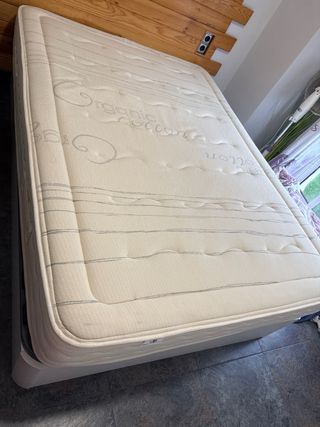 Colchón y canapé de algodón. Marca natur descans.